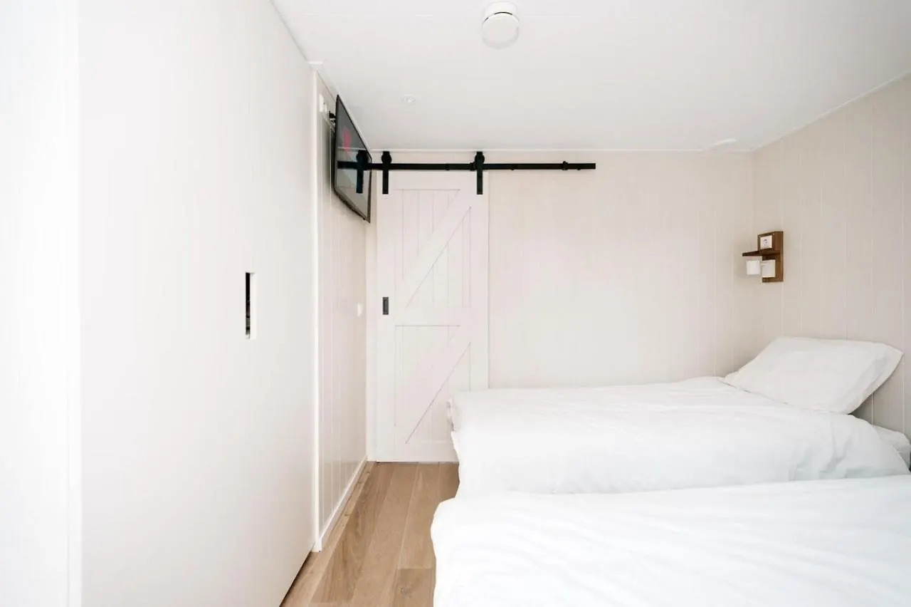 Thalassa Beach Houses زاندفورت هولندا